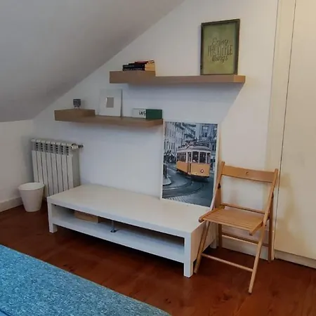アパート Apartamento No Chiado